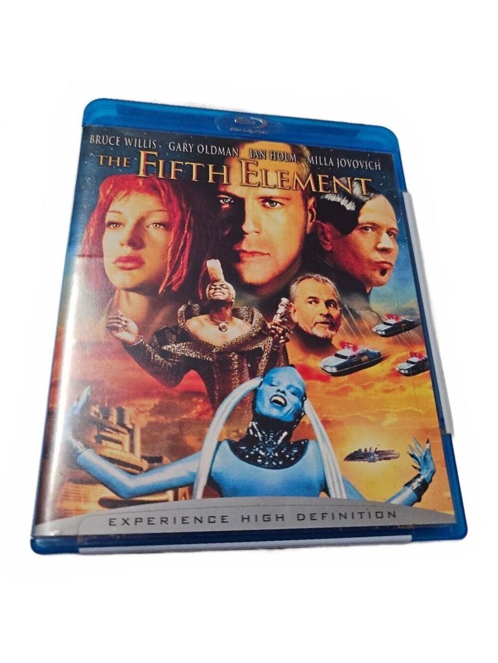 The Fifth Element Blu-ray Disc Bruce Willis Milla Jovovich Sci-Fi Action Movie